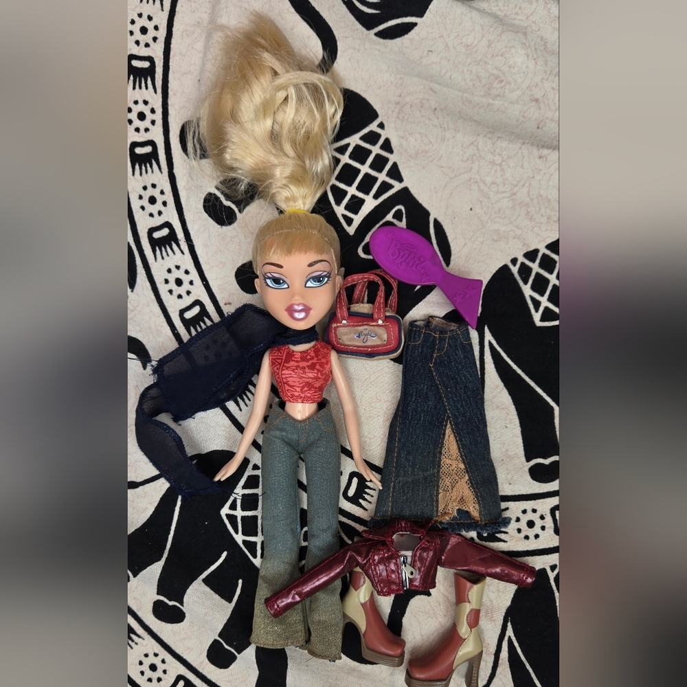 Bratz Xpress It Cloe Doll 2002